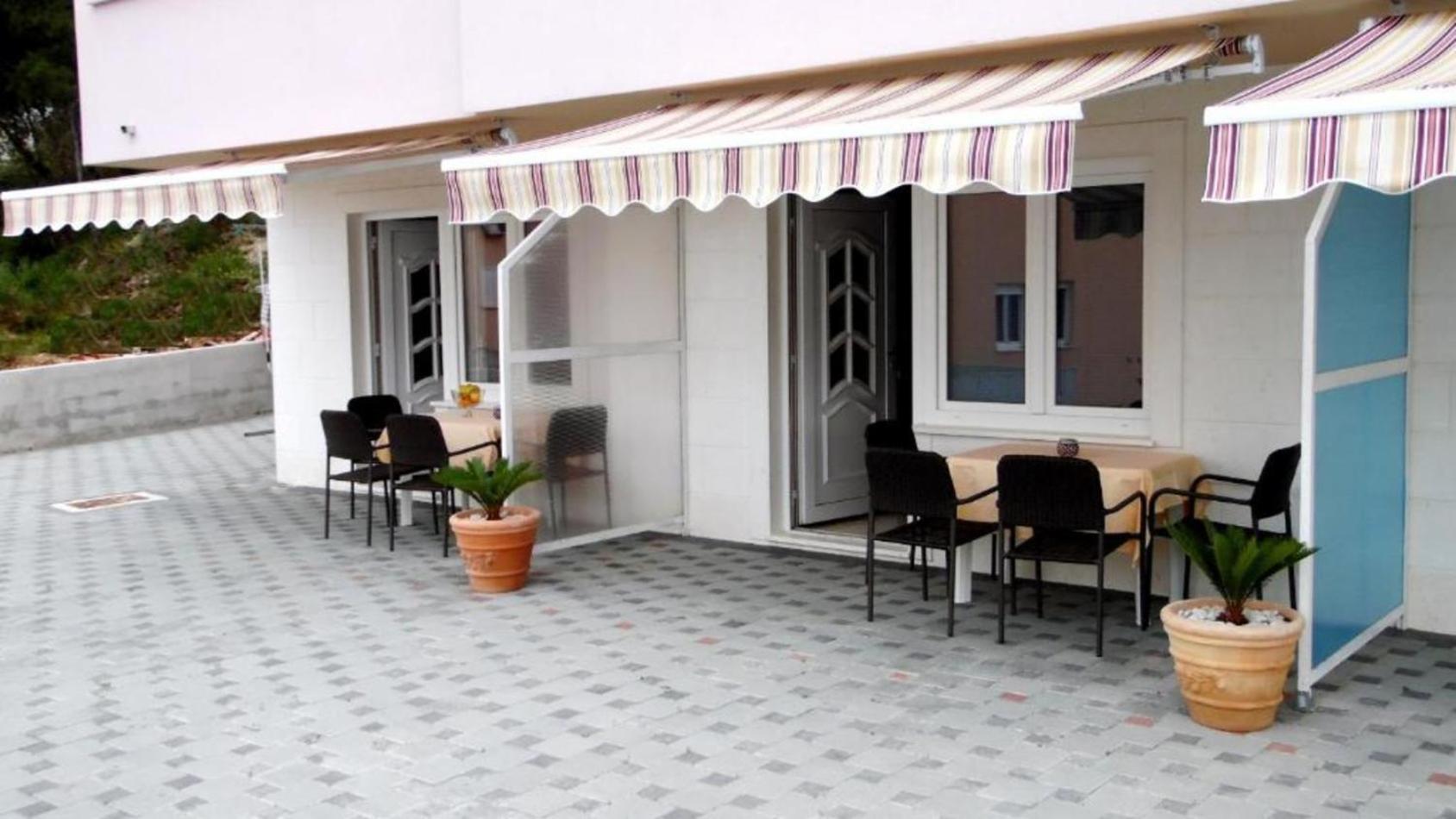 Sarita Apartments 2 Makarska Buitenkant foto