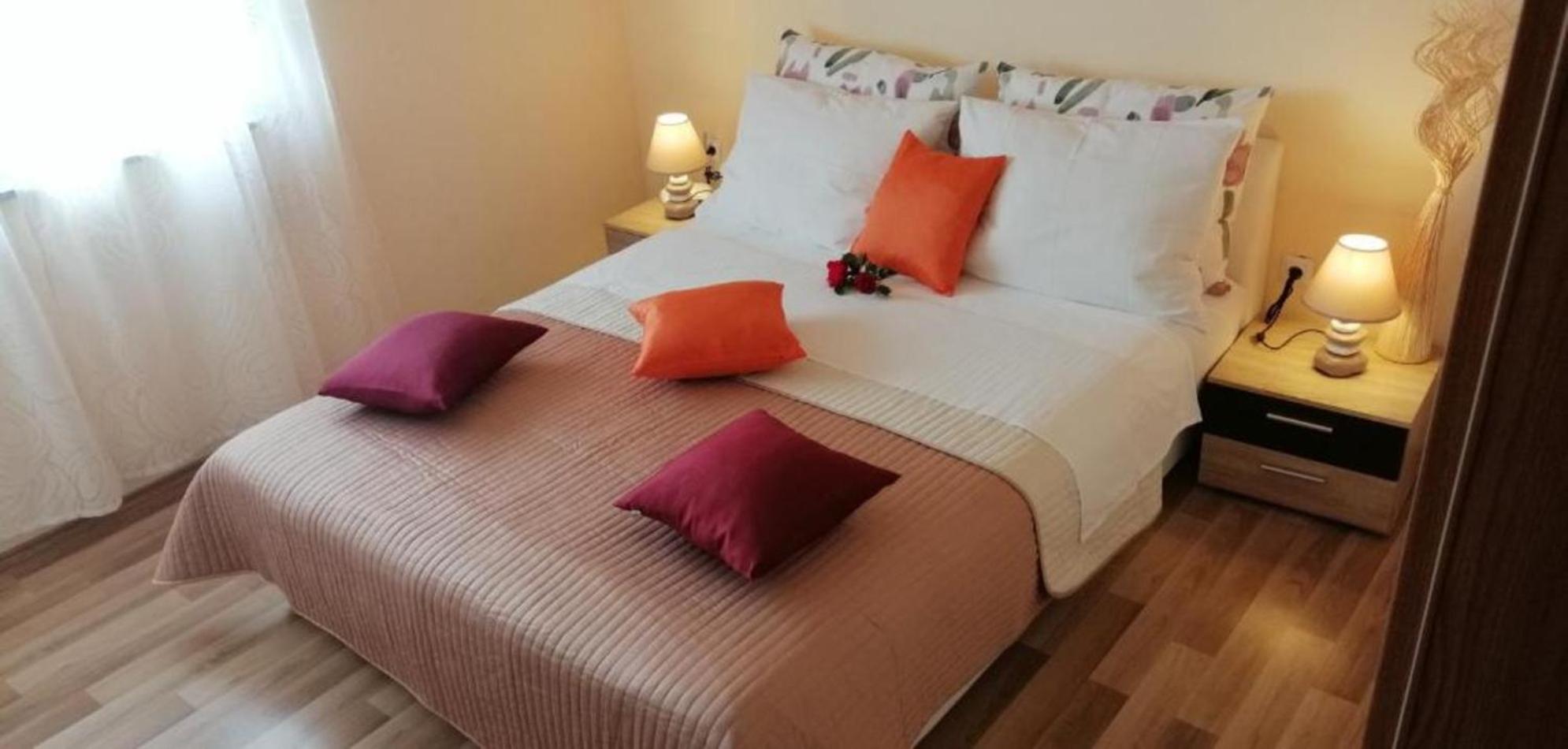 Sarita Apartments 2 Makarska Buitenkant foto